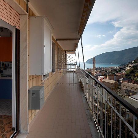 239 - Casa Del Sole Vista Mare Moneglia - 5Minuti A Piedi Dal Mare - Parcheggio Privatoアパートメント エクステリア 写真