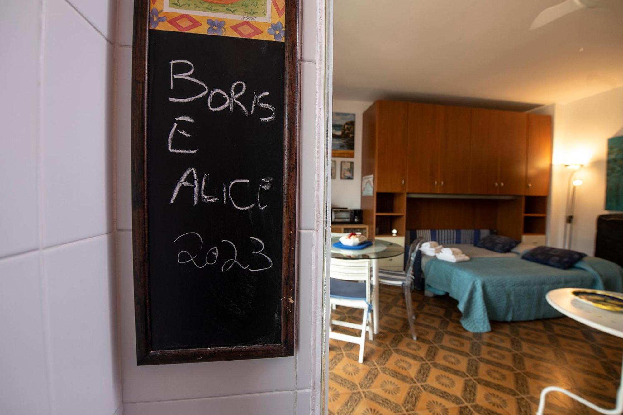 239 - Casa Del Sole Vista Mare Moneglia - 5Minuti A Piedi Dal Mare - Parcheggio Privatoアパートメント エクステリア 写真
