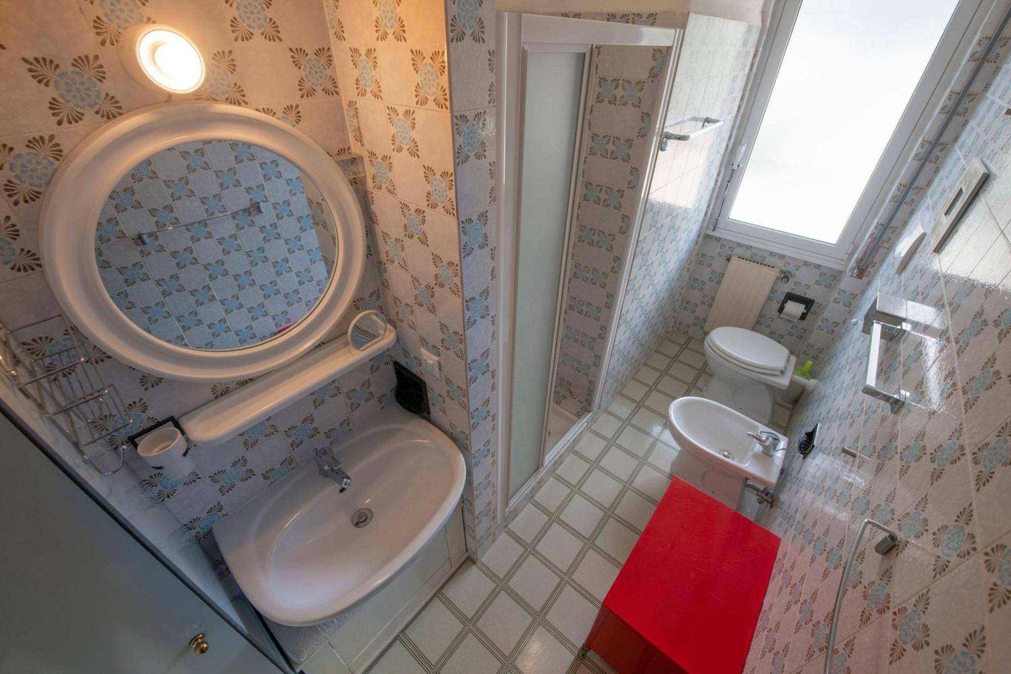 239 - Casa Del Sole Vista Mare Moneglia - 5Minuti A Piedi Dal Mare - Parcheggio Privatoアパートメント エクステリア 写真